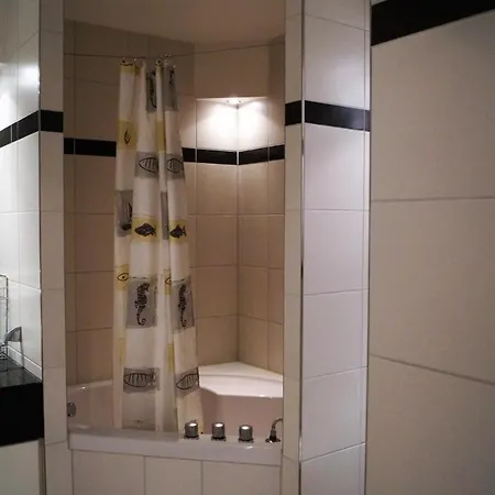 Moderne Mit Ostseeblick, Sauna Und Badewanne *